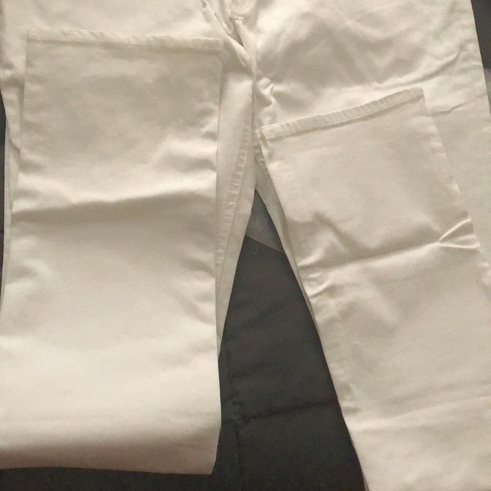 Jeans - Picture 2 of 4